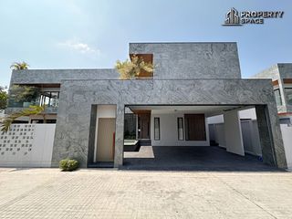 Villa zum Kauf mit 4 Zimmer in Jomtien, Pattaya