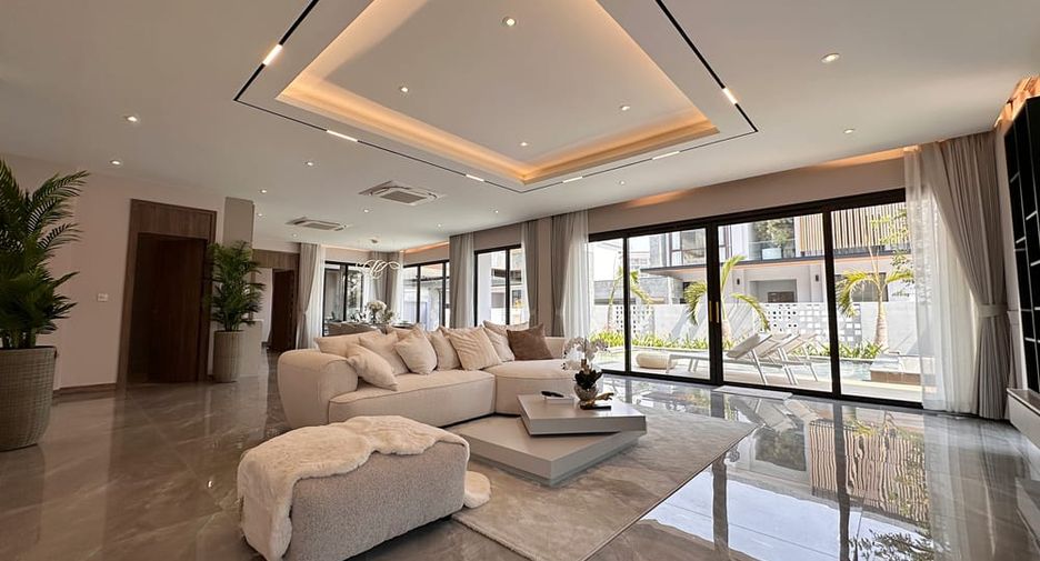Villa zum Kauf mit 4 Zimmer in Jomtien, Pattaya