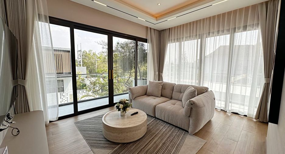 Villa zum Kauf mit 4 Zimmer in Jomtien, Pattaya