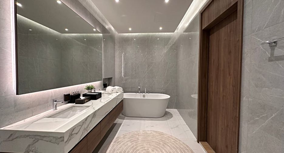Villa zum Kauf mit 4 Zimmer in Jomtien, Pattaya
