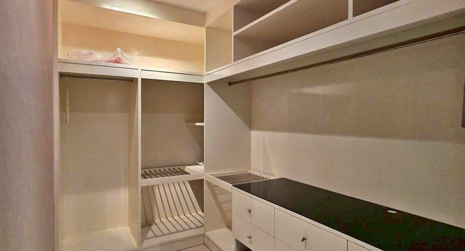 Аренда и продажа 3 спальни кондо в Банг Ламунг, Чонбури
