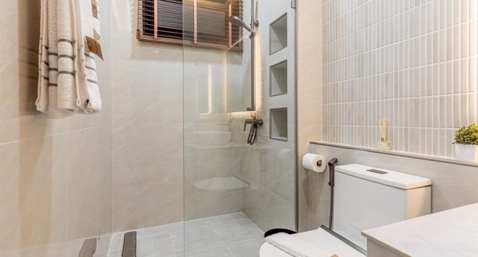 À vendre 3 chambres villa à Bang Lamung, Chonburi