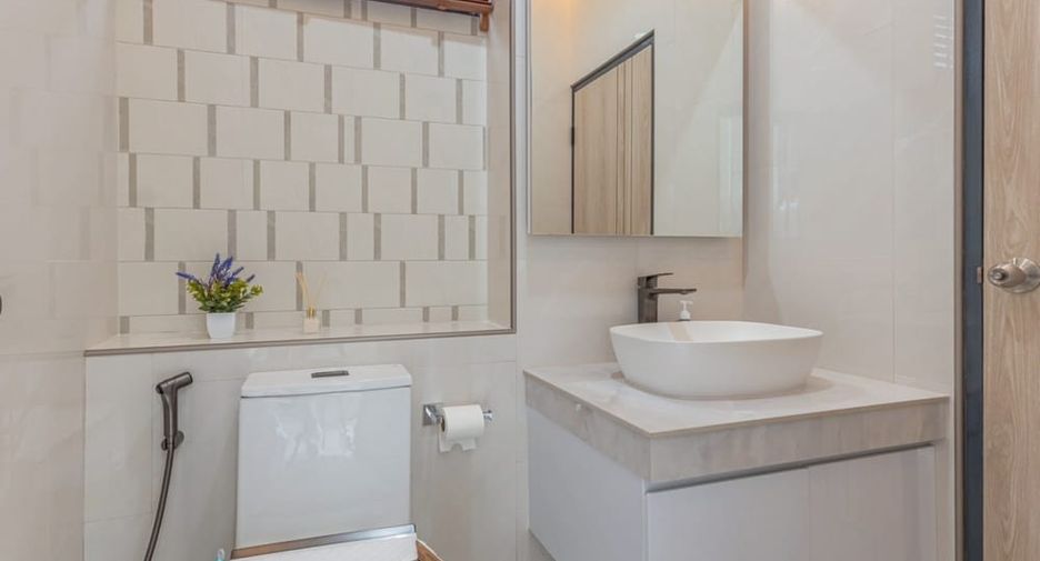 À vendre 3 chambres villa à Bang Lamung, Chonburi