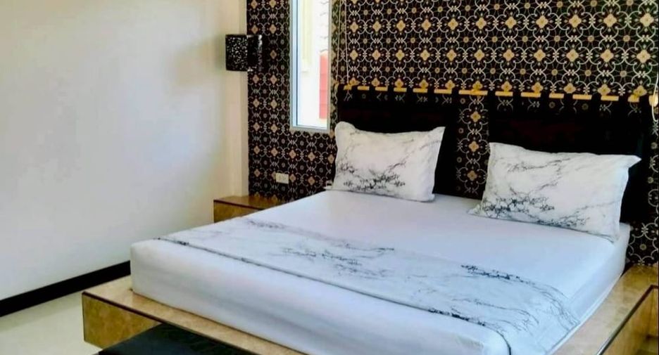 For rent 3 bedrooms house in Bang Lamung, Chonburi