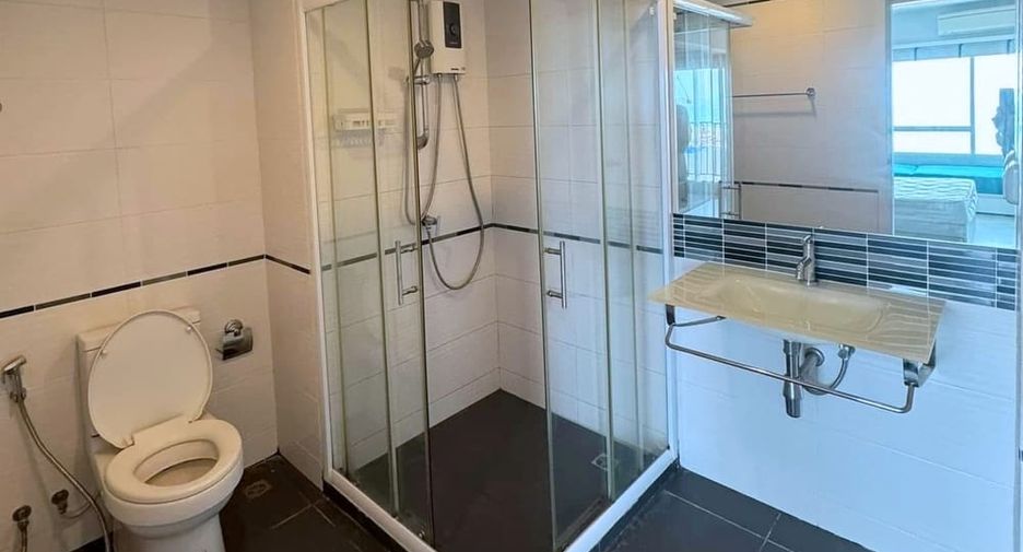 Продажа 1 кровать кондо в Банг Ламунг, Чонбури