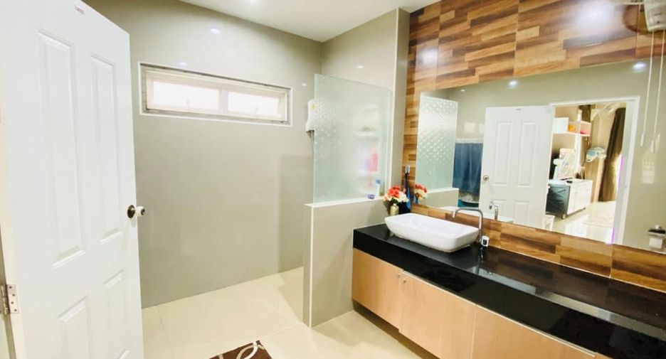 ขาย 3 ห้องนอน วิลล่า ใน ห้วยใหญ่, พัทยา
