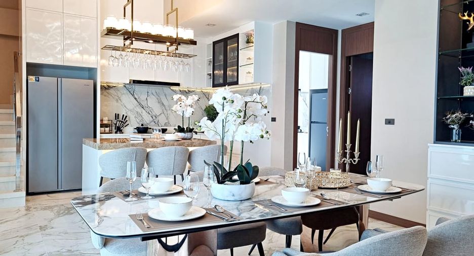 À vendre 3 chambres villa à Huay Yai, Pattaya