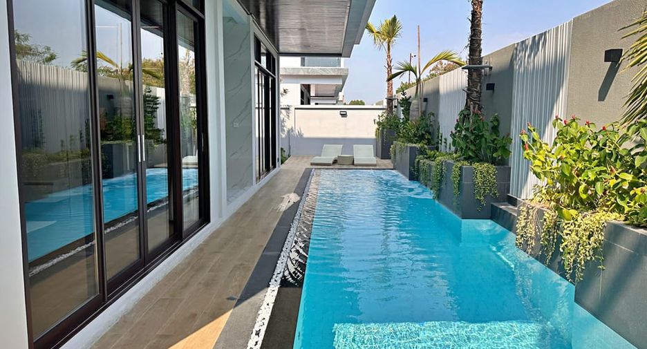 Villa zum Kauf mit 4 Zimmer in Jomtien, Pattaya