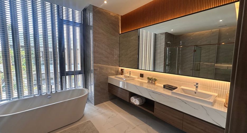 Villa zum Kauf mit 4 Zimmer in Jomtien, Pattaya