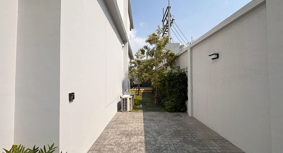 Villa zum Kauf mit 4 Zimmer in Jomtien, Pattaya