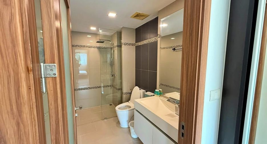 À vendre 1 chambre condo à Bang Lamung, Chonburi