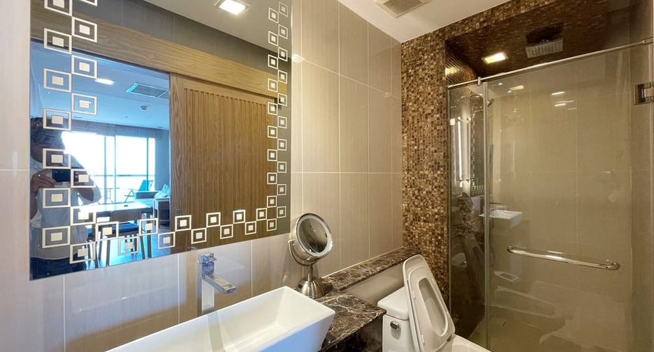 À louer 2 chambres condo à Bang Lamung, Chonburi