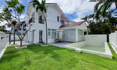 À vendre 4 chambres villa à Jomtien, Pattaya