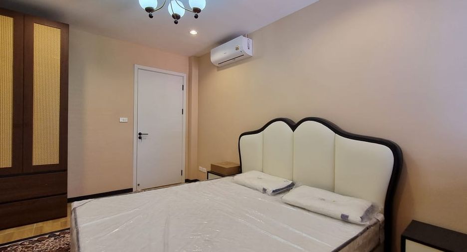 À vendre 4 chambres villa à Jomtien, Pattaya