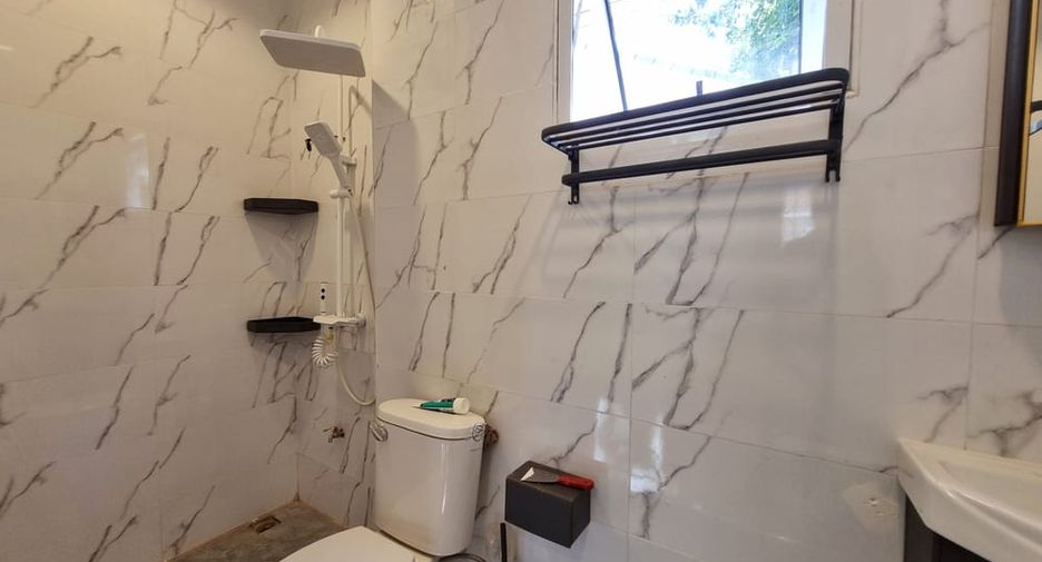 À vendre 4 chambres villa à Jomtien, Pattaya