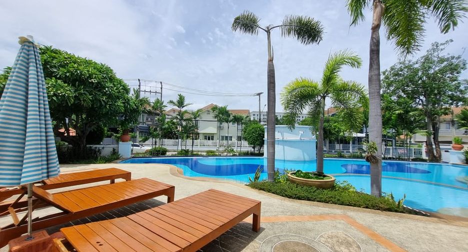 À vendre 4 chambres villa à Jomtien, Pattaya