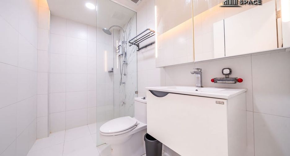 Villa zum Kauf mit 4 Zimmer in Bang Lamung, Chonburi