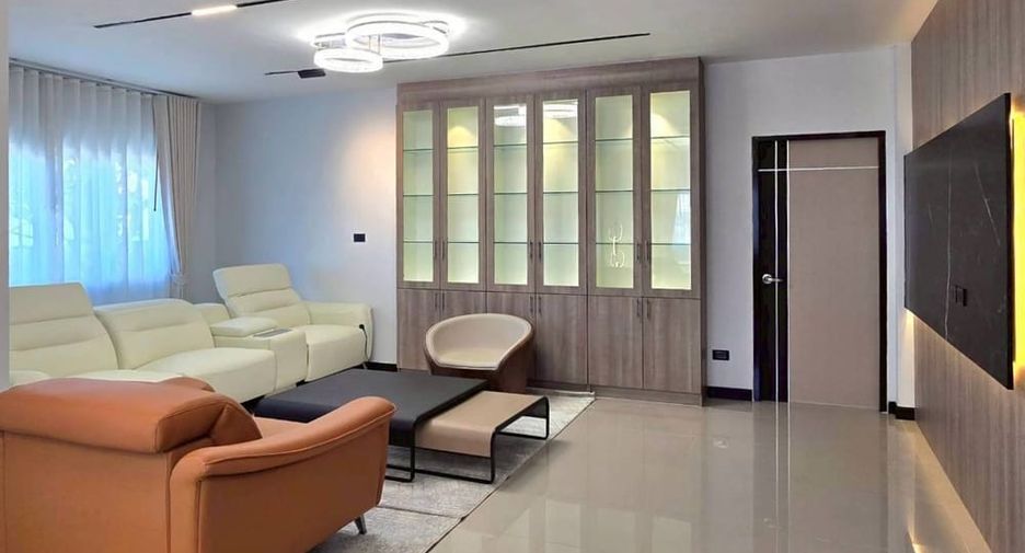 Villa zum Kauf mit 5 Zimmer in Bang Lamung, Chonburi