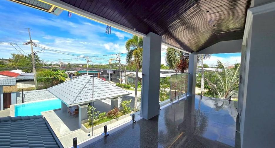 Villa zum Kauf mit 5 Zimmer in Bang Lamung, Chonburi