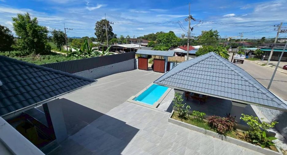 Villa zum Kauf mit 5 Zimmer in Bang Lamung, Chonburi