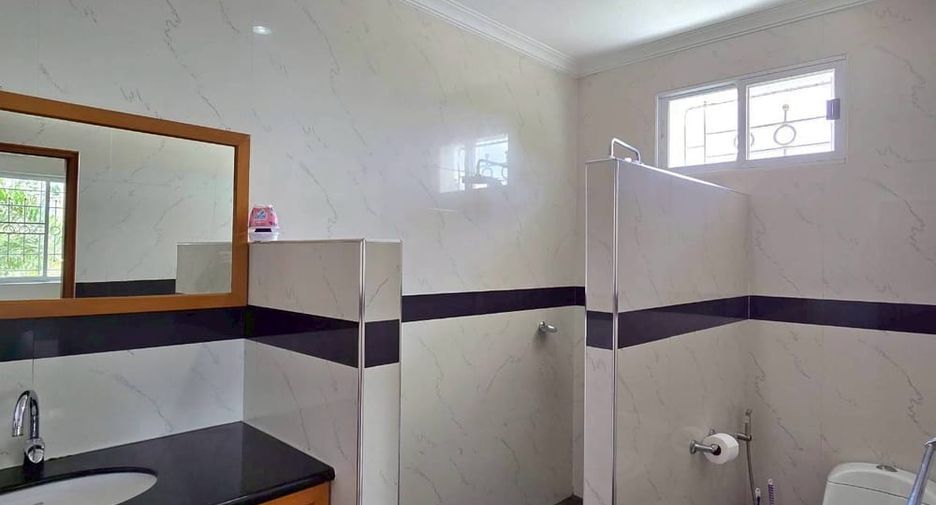 For rent そして for sale 5 ベッドルーム villa in Bang Lamung, Chonburi