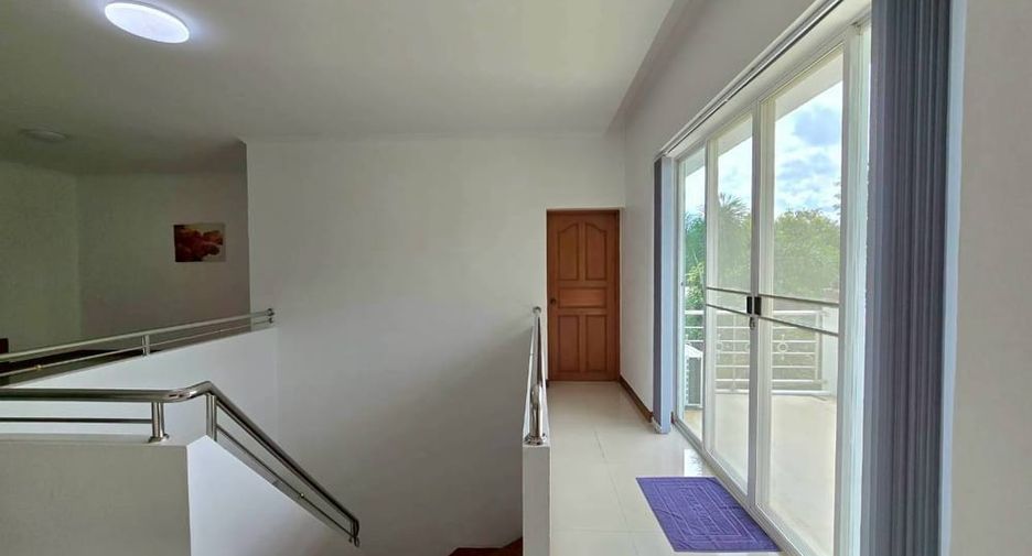 For rent そして for sale 5 ベッドルーム villa in Bang Lamung, Chonburi
