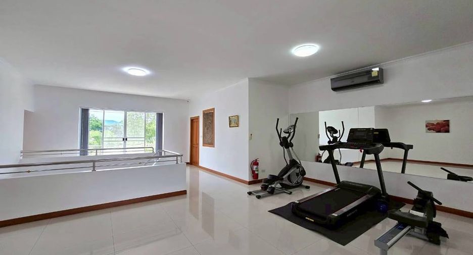 For rent そして for sale 5 ベッドルーム villa in Bang Lamung, Chonburi