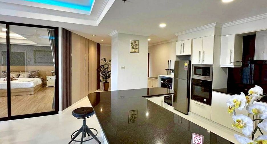 For sale 2 bedrooms condo in Jomtien, Pattaya