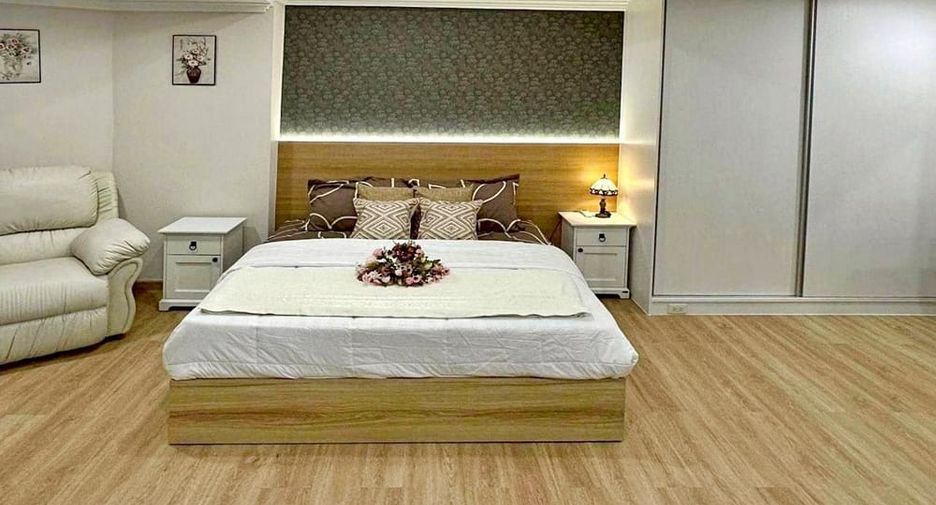 For sale 2 bedrooms condo in Jomtien, Pattaya
