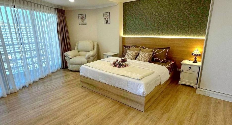 For sale 2 bedrooms condo in Jomtien, Pattaya