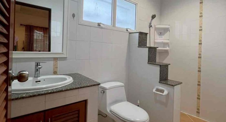 Продажа 3 спальни дом в Банг Ламунг, Чонбури