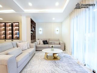 Villa en venta de 5 habitaciones en Bang Lamung, Chonburi