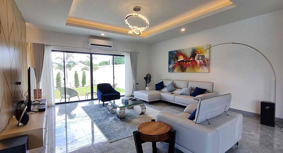 Villa zum Kauf mit 4 Zimmer in Huay Yai, Pattaya