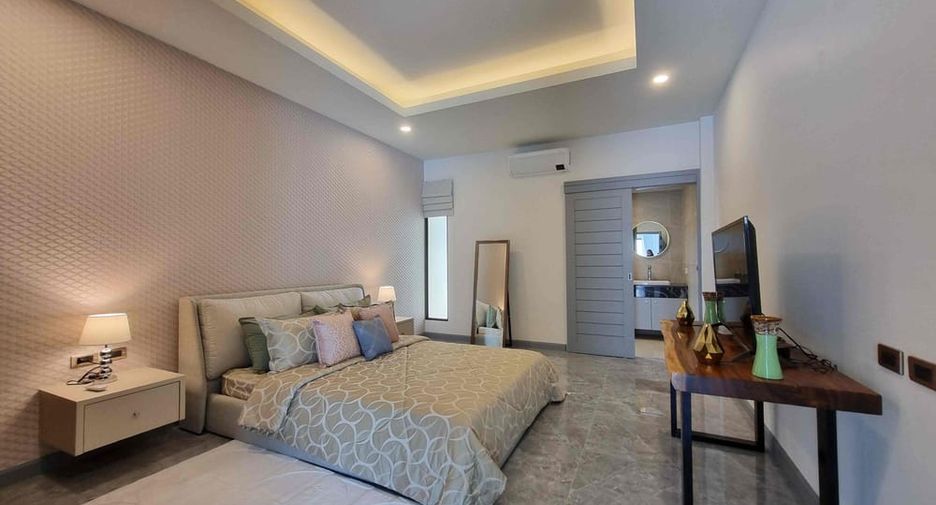 Villa zum Kauf mit 4 Zimmer in Huay Yai, Pattaya
