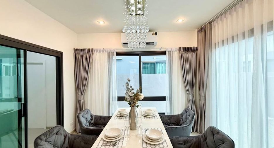For rent 3 bedrooms house in Bang Lamung, Chonburi