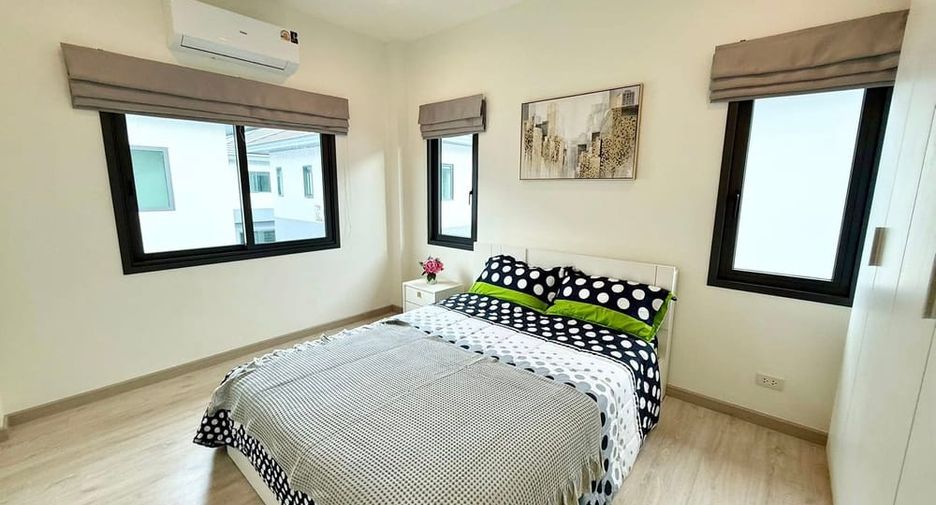 For rent 3 bedrooms house in Bang Lamung, Chonburi