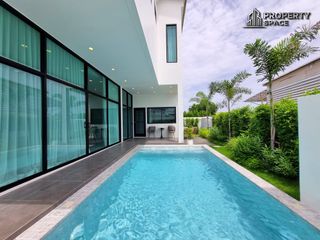 For rent and for sale 4 bedrooms villa in Bang Lamung, Chonburi