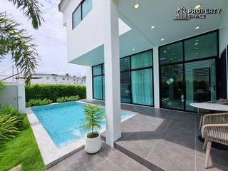 For rent and for sale 4 bedrooms villa in Bang Lamung, Chonburi