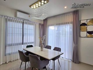 À louer 4 chambres maison à Bang Lamung, Chonburi