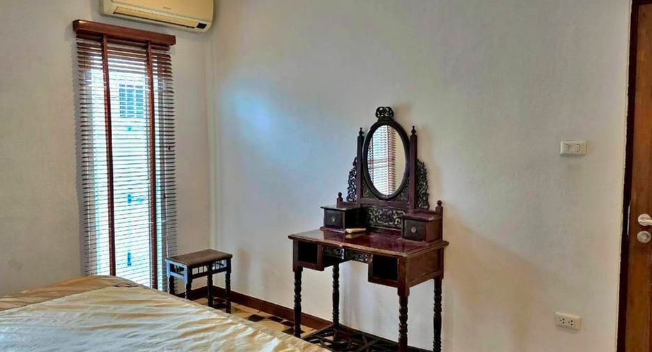 Villa zum Kauf mit 3 Zimmer in Bang Lamung, Chonburi