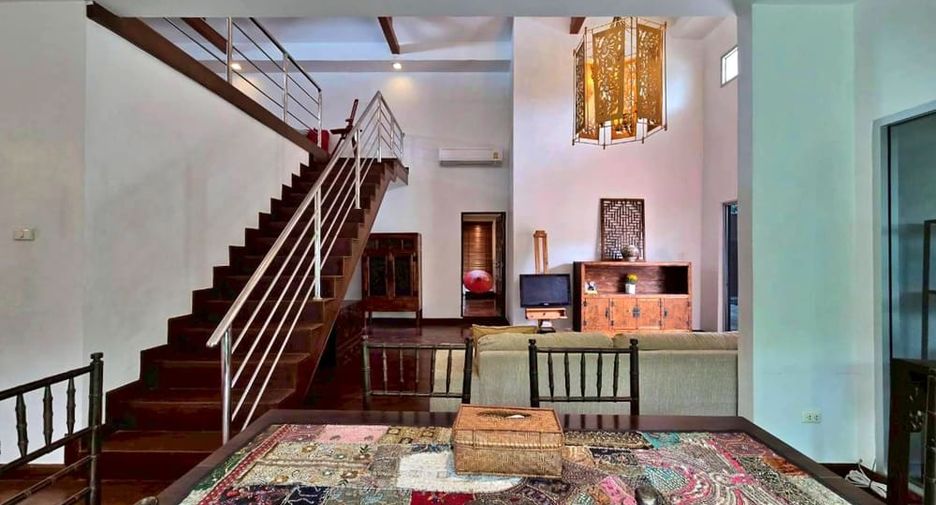 Villa zum Kauf mit 3 Zimmer in Bang Lamung, Chonburi
