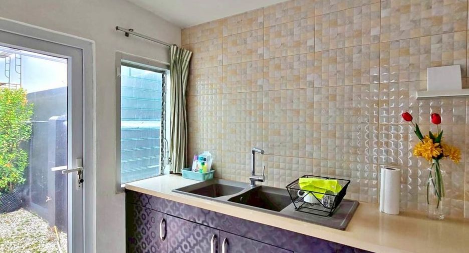 Villa zum Kauf mit 3 Zimmer in Bang Lamung, Chonburi