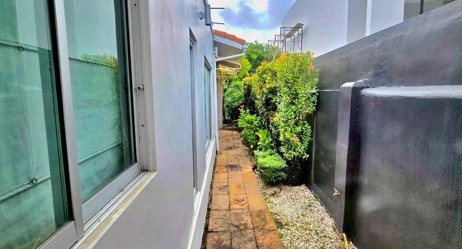 Villa zum Kauf mit 3 Zimmer in Bang Lamung, Chonburi