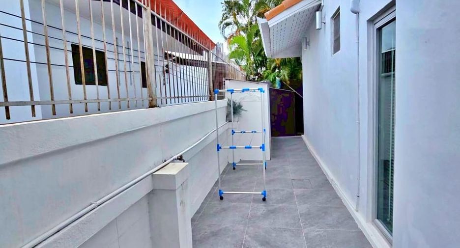 Villa zum Kauf mit 3 Zimmer in Bang Lamung, Chonburi