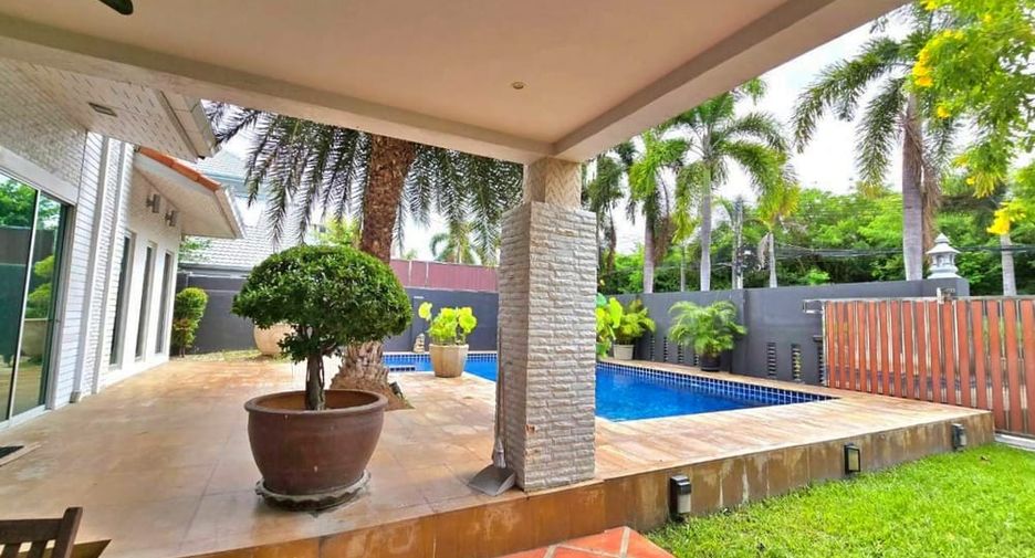 Villa zum Kauf mit 3 Zimmer in Bang Lamung, Chonburi