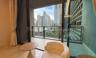 For rent and for sale 2 bedrooms condo in Pathum Wan, Bangkok