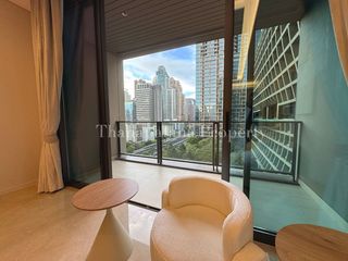 Condo en alquiler y en venta de 2 habitaciones en Pathum Wan, Bangkok