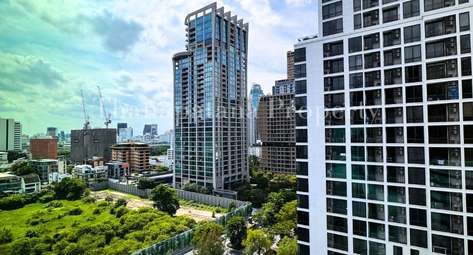 For rent and for sale 2 bedrooms condo in Pathum Wan, Bangkok