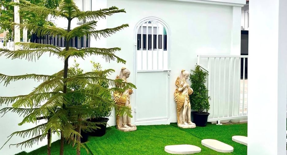 For sale 3 bedrooms house in Bang Lamung, Chonburi