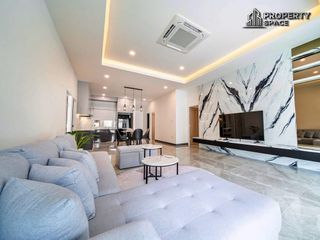 Villa en venta de 5 habitaciones en Bang Lamung, Chonburi